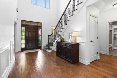Welcome to refined living in Shadow Valley! This beautifully - photo 3