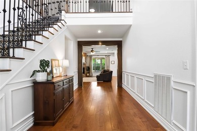 Welcome to refined living in Shadow Valley! This beautifully - photo 4