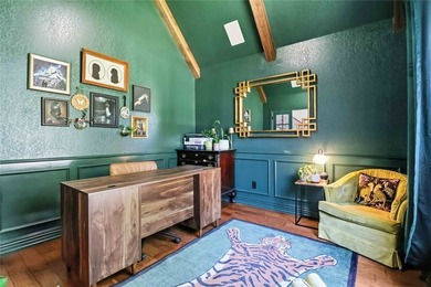 Welcome to refined living in Shadow Valley! This beautifully - photo 6