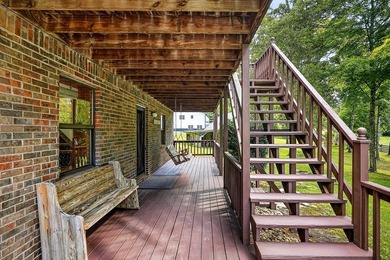 Escape to Dale Hollow Lake with this beautifully remodeled 1 - photo 5
