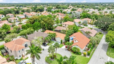 Lake Wellington Home For Sale in Wellington Florida