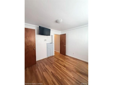 Charming, well-maintained brick ranch just steps from highly - photo 19
