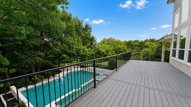 2880 Hidden Creek Ln, McKinney, TX 75072 is a stunning 7,000+ - photo 20