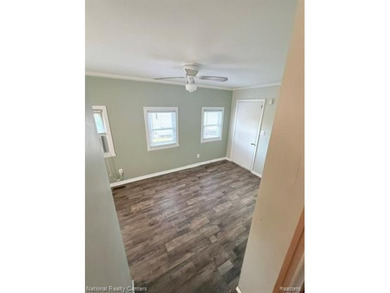 Charming, well-maintained brick ranch just steps from highly - photo 20