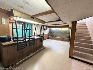 Charming, well-maintained brick ranch just steps from highly - photo 24