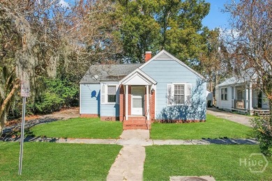 Dramatic price improvement! Motivated Seller! Welcome to 1216 E - photo 1
