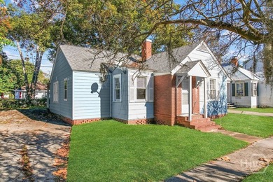 Dramatic price improvement! Motivated Seller! Welcome to 1216 E - photo 4
