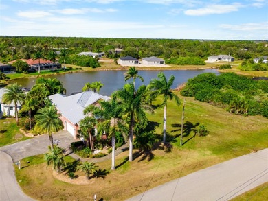 (private lake, pond, coastal) Home For Sale in Rotonda West Florida