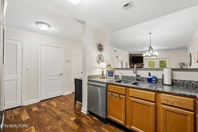 Darling 1 bedroom unit with easy access on first floor. Roomy - photo 10