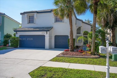 Beautiful 4-bedroom, 2.5-bath home located in a secure gated - photo 4