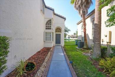 Beautiful 4-bedroom, 2.5-bath home located in a secure gated - photo 5