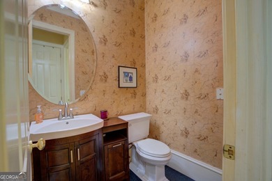 Beautiful property with private lake located in northwest - photo 18