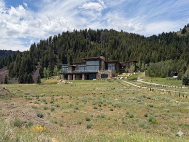 Enjoy spectacular views of the Boulders and beyond from this - photo 27