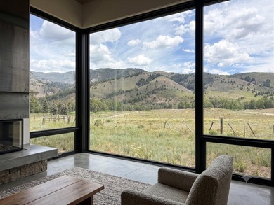 Enjoy spectacular views of the Boulders and beyond from this - photo 29
