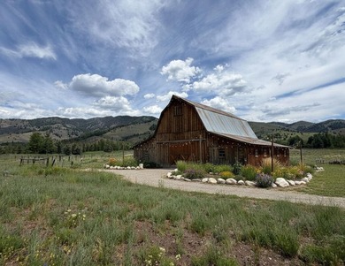 Enjoy spectacular views of the Boulders and beyond from this - photo 31