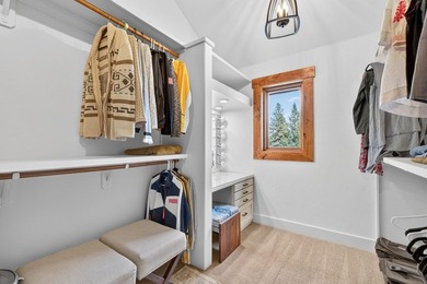 Legendary artisan craftsmanship by Ken Everett combines with a - photo 38