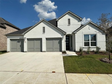 Lake Lewisville Home For Sale in Oak Point Texas