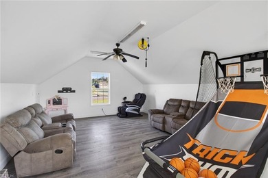 Experience luxury country living at its finest in the heart of - photo 47
