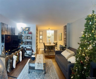 Oversized L-shaped studio apartment in excellent condition - photo 6