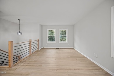 Thought you could not find a 5 bedroom home with a great - photo 2