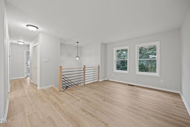 Thought you could not find a 5 bedroom home with a great - photo 3