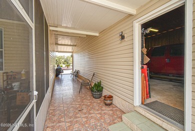 Stunning property from the driveway to the backline. High and