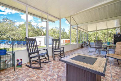 Stunning property from the driveway to the backline. High and