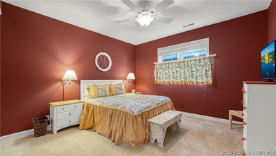 Huge screened deck, 12x32 boat slip with 8,000 lb lift, and rare