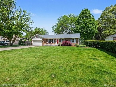 ~~HIGHEST AND BEST DUE BY 5PM Monday, 6/22/26~Meticulously - photo 4