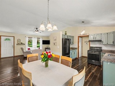 ~~HIGHEST AND BEST DUE BY 5PM Monday, 6/22/26~Meticulously - photo 10