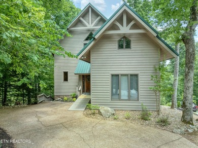 Located in the beautiful gated community of Laurel Valley, this - photo 1
