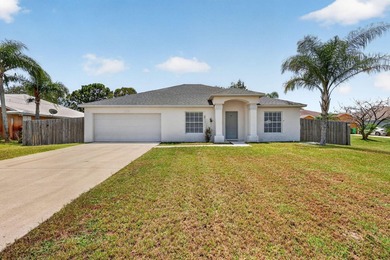 So much to enjoy in this move-in ready 3 Bedroom, 2 Bath, 2 Car - photo 1