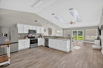 So much to enjoy in this move-in ready 3 Bedroom, 2 Bath, 2 Car - photo 10