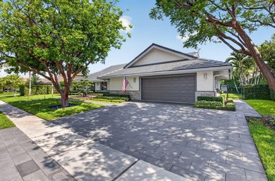 Welcome to 3245 Saint James Dr. in Woodfield Hunt Club, a gated - photo 6