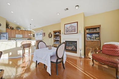 Manchester Village Beauty... Beautiful 3 BR/2BTH Evergreen model - photo 12