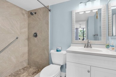 GREAT VALUE Under $1M--this Gulf-front condo offers outstanding - photo 14