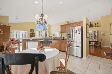 Manchester Village Beauty... Beautiful 3 BR/2BTH Evergreen model - photo 18