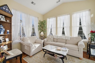 Manchester Village Beauty... Beautiful 3 BR/2BTH Evergreen model - photo 19