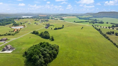 Welcome to Fox Chase, a premier Lake Cumberland area development - photo 25