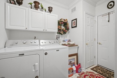Manchester Village Beauty... Beautiful 3 BR/2BTH Evergreen model - photo 29
