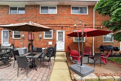 Amazing large and updated townhouse in a great location at 27651 - photo 40