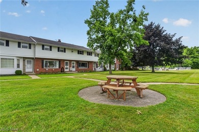Amazing large and updated townhouse in a great location at 27651 - photo 43