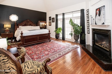 Luxury Southern Living on 1.94 Private Acres in West Knoxville - photo 9