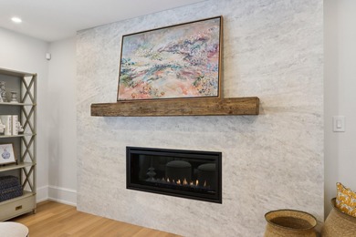 LAKE GENEVA MANOR GEM! TOTALLY REFURBISHED! STEPS TO TOWN & - photo 10