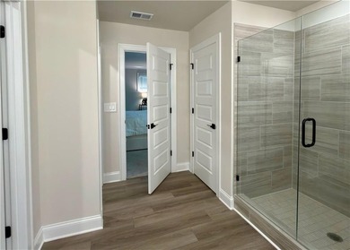 Built in 2025 and beautifully maintained, this move-in-ready - photo 24