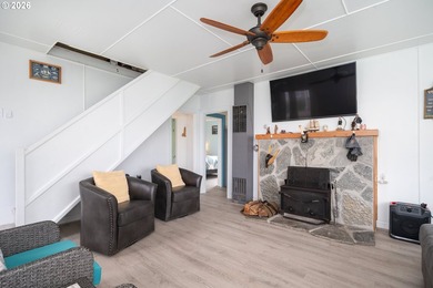 Coastal Living at Its Best: Experience the charm of Oregon's - photo 4