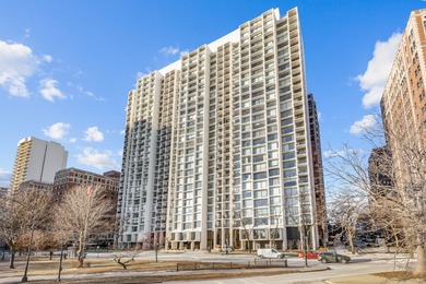 Lake Michigan - Cook County Condo For Sale in Chicago Illinois