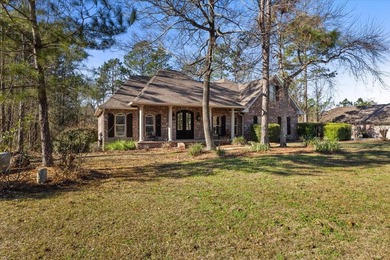 Lake Serene Home For Sale in Hattiesburg Mississippi