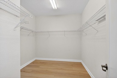 Fabulous lakeview home in a gated community! NEWLY painted and - photo 26