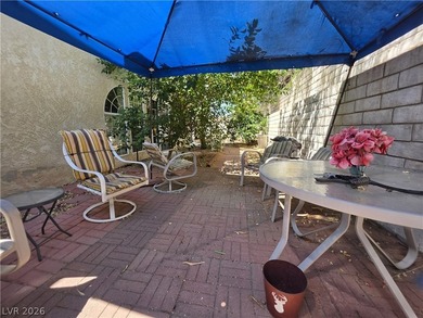No HOA. 2455 Sqft, 3 Bedrooms and 2 1/2 Baths, featuring a blend - photo 27